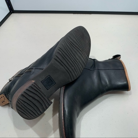Timberland Flora Black Leather Stacked Heel Floral Laser Cutout Bootie Sz 6.5 - Picture 8 of 13